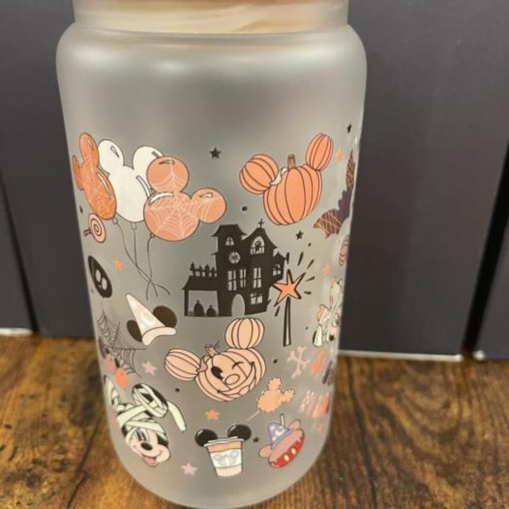HALLOWEEN DISNEY THEME GLASS TUMBLER CUP 16oz